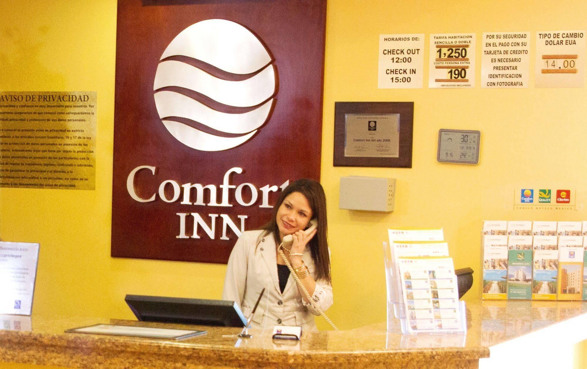 Comfort Inn מונקלובה מראה חיצוני תמונה